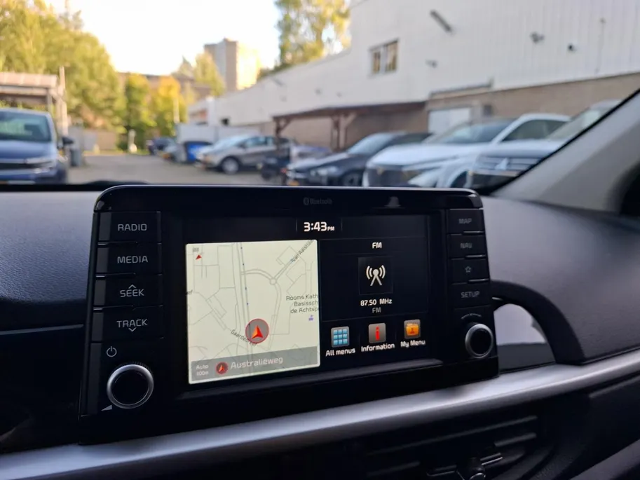 Kia Picanto 1.0 CVVT ComfortPlusLine Navigator | ACHTERUITRIJCAMERA | AIRCO | NAV | TELEFOON | LM VELGEN |