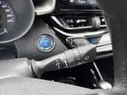 Toyota C-HR 1.8 Hybrid Executive Ultimate | 1e Eigenaar | Trekhaak | Achteruitrijcamera | Stoelverwarming | Dodehoek detectie | Adapt. Cruise Control | 12 maanden garantie! |