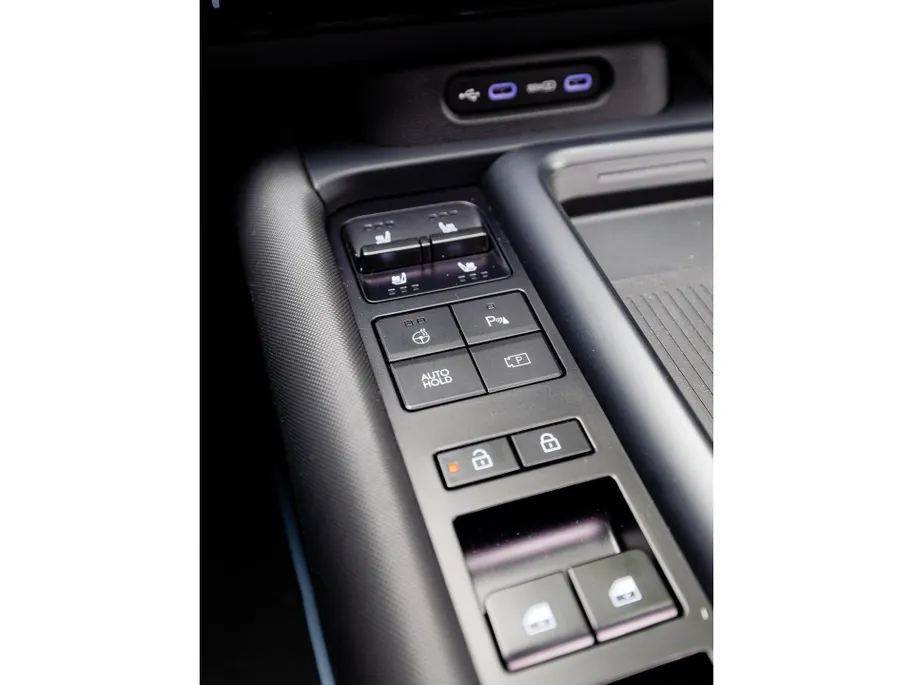 Hyundai IONIQ 6 N 84 kWh Vision | 650pk! | Schuif/kanteldak | Sportstoelen | Navi