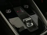 Audi A3 Limousine 30 TFSI/110PK S edition · Navigatie · Camera + Parkeersensoren · Apple/Android · Garantie t/m 16-10-2027 of 100000km.