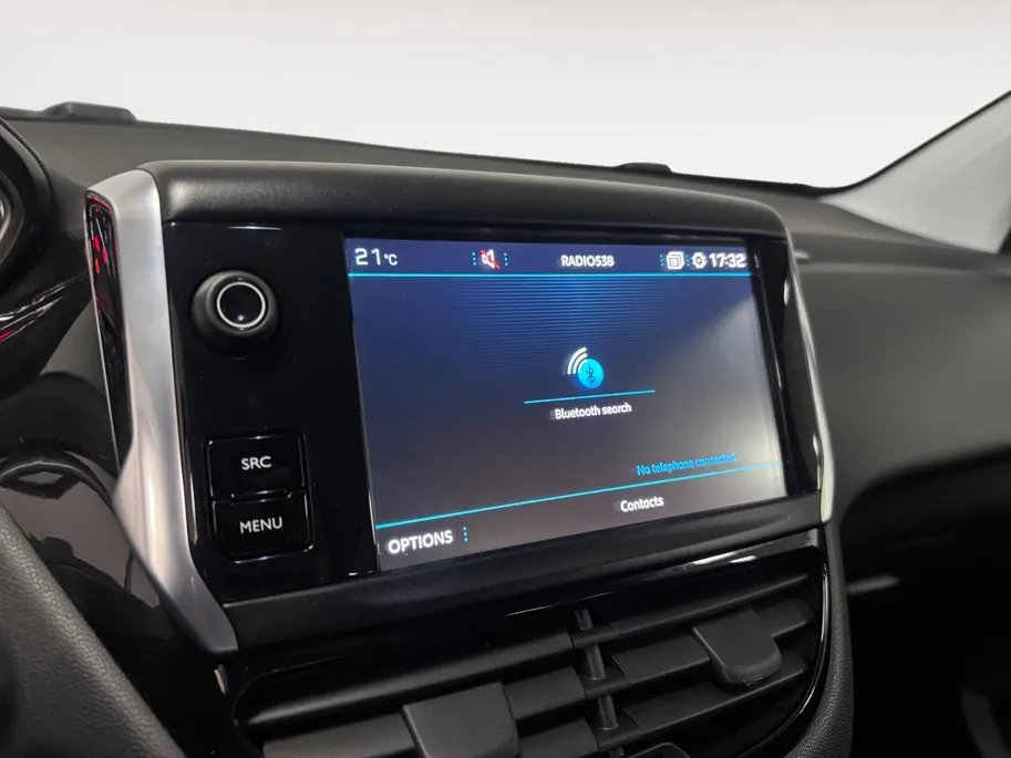 Peugeot 208 1.2 PureTech Active AIRCO CRUISE CONTROLE PARKEERSENSOREN LM VELGEN 5 DEURS BLUETOOTH ZEER MOOIE AUTO 12 MAANDEN GARANTIE