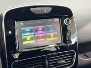 Renault Clio 90PK TCe GT-line | Lichtmetalen Velgen | Panoramadak | Parkeersensoren | Climate Control | Sportstoelen | Cruise Control | Full LED | Navi | Bluetooth | Armsteun | Keyless Entry |