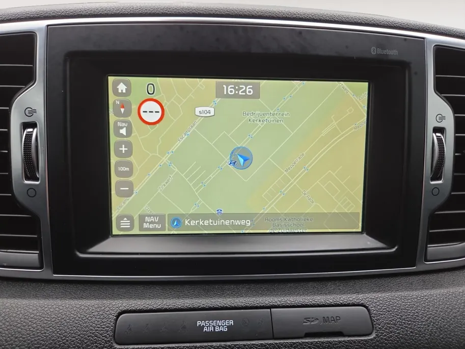 Kia Sportage 1.6 GDI DynamicLine | Dealer Onderhouden | Stoelverwarming voor en achter | camera | Navigatie | Cruise Control | LM Velgen 17' | Lader | 12 Maanden BOVAG Garantie |