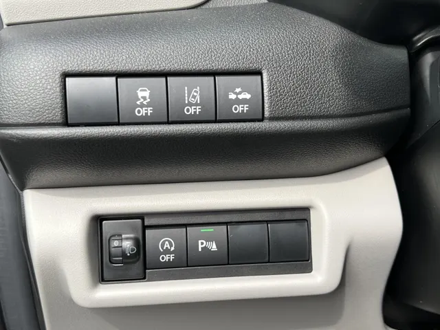 Suzuki Swift 1.2 Select Smart Hybrid | Demonstratievoertuig | Apple Carplay & Android Auto | 16' LM Velgen | Airco | Adaptieve Cruise Control