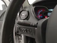 Renault Captur 1.3 TCe Intens NAVI AIRCO TREKHAAK CAMERA ANDROID AUTO 4 CILINDER 130PK HOGE INSTAP ZEER MOOIE AUTO