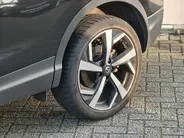 Nissan QASHQAI 1.3 DIG-T 140pk Tekna / NIEUW BINNEN! / Panoramisch glazen dak / 360 Camera / 19' / Climate en Cruisecontrol! /