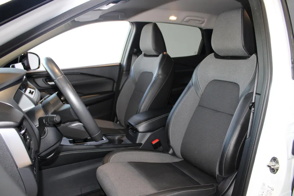 Nissan QASHQAI 1.5 e-Power N-Connecta | Navigatie | 360grd camera | Apple carplay & Android auto | Two-tone lak | Climate controle | Pro-pilot | 190pk | Stoel in hoogte verstelbaar | Electrische ramen | I-key |
