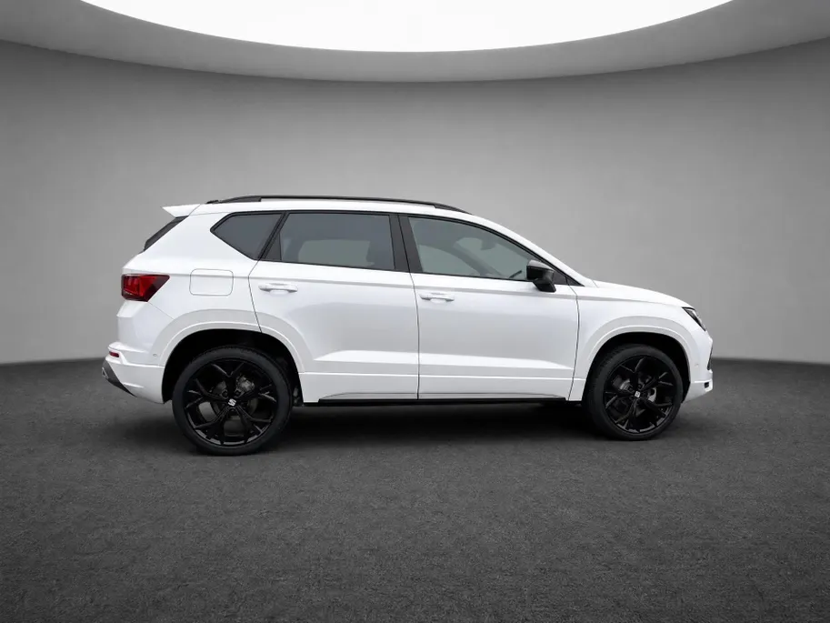 SEAT Ateca FR Business Intense 1.5 TSI 110 kW / 150 PK SUV 7 versn. DSG | 19'' Lichtmetalen Velgen | 5000,- euro Herwaardering!!