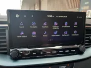 Kia Ceed 1.0T Design Edition | Stoel en stuurverwarming | Dodehoek detectie | Navigatie | Camera | Apple carplay / Android Auto | JBL sound system |
