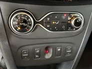 Dacia Sandero 0.9 TCe Tech Road 90 PK