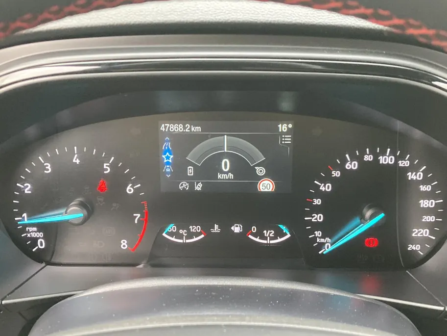 Ford Focus 1.0 EcoBoost Hybrid 125 pk ST Line Wagon Navigatie SYNC4 - Apple Carlay Android Auto - Winter Pack