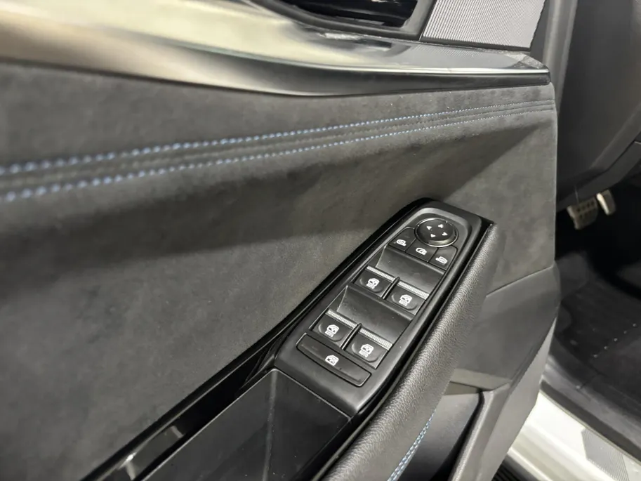Renault Austral 200PK E-Tech Full Hybrid Iconic Esprit Alpine AT | 360 Camera | Elektrische Stoelen | Elektrische Achterklep | Climate Control | Adaptive Cruise Control | Apple CarPlay/Android Auto | Navi | Lichtmetalen Velgen |