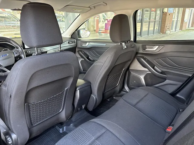 Ford Focus Wagon Automaat Titanium X Business