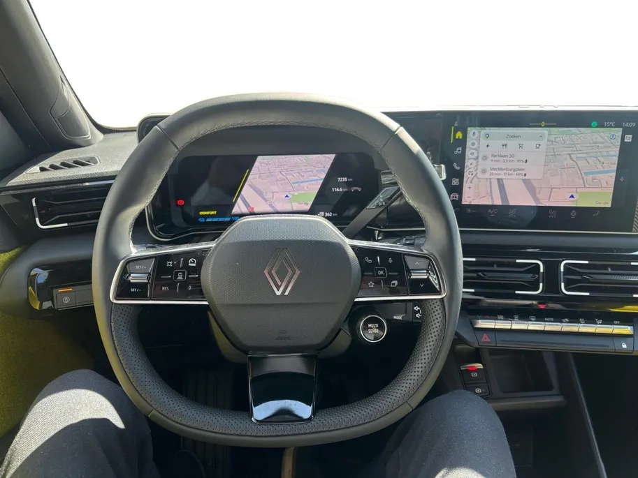 Renault 5 comfort range iconic cinq 52 kWh AUTOMAAT NAVI AIRCO CAMERA ADAPTIEVE CRUISE CONTROLE STOELVERWARMING STUURVERWARMING APPLECARPLAY ANDROID AUTO !!!LET OP DEMO VRAAG NAAR DE KMSTAND!!!