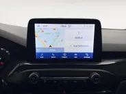 Ford Focus Wagon 1.0 EcoBoost Hybrid ST Line X Business | NL Auto | Dealeronderhouden | Winter Pack | Achteruitrijcamera | LMV | Apple Carplay & Android Auto |