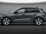 Audi Q3 e-hybrid S edition 272 PK · Trekhaak elek. wegklapbaar · Optiekpakket zwart · S-line sportstoelen