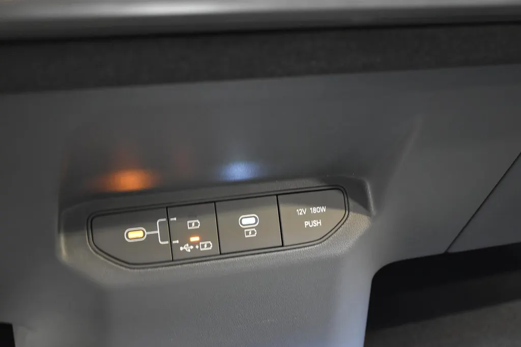 Kia EV3 81,4 kWh 204pk GT-Line Business Edition NIEUW