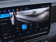 Volkswagen Tiguan 1.5eHybrid 200kW/272PK R-Line · Panoramadak · Trekhaak · 360°Camera + Parkeersensoren · Garantie t/m 20-07-2030 of 100000km.