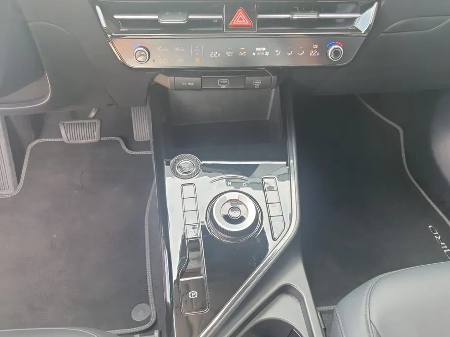 Kia Niro 1.6 GDi Hybrid DynamicLine Edition | Dodehoek detectie | Elektrisch bedienbare best. stoel | Navigatie | Adaptieve cruise control | Apple Carplay / Android Auto | Verbruik 1 op 20!