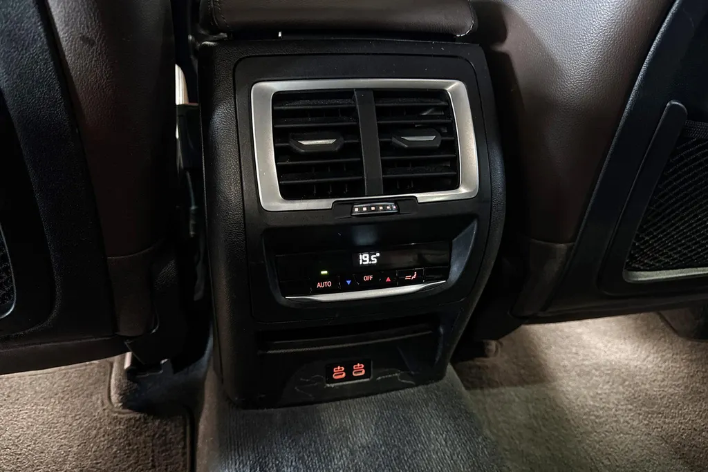 BMW iX3 High Executive
