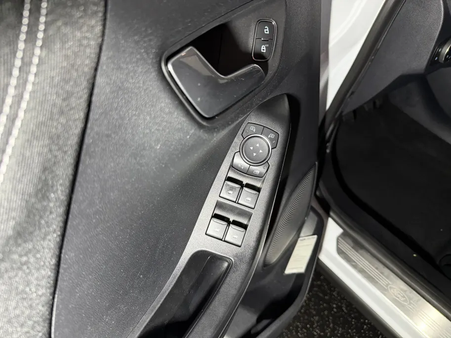 Ford Puma 1.0 EcoBoost Hybrid Titanium 125pk