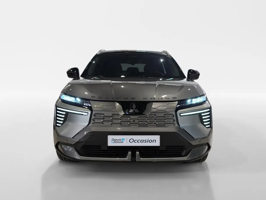 Mitsubishi Eclipse Cross Instyle 87 kWh Lederen bekleding | 360 camera | Stoel-/ stuurverwarming | Carplay / Android Auto | Panoramadak |