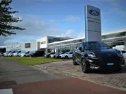 Ford Galaxy 2.5i HEV | Dealer onderhouden | Automaat | Pano dak | BLIS | 7 persoons | Lederen bekleding | Winter pack | Parkeersensoren voor en achter | Achteruitrijcamera | Cruise control | Apple carplay & Android auto | Privacy glas | Bovag garantie |