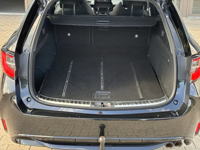 Toyota Corolla Touring Sports 2.0 Hybrid GR-Sport | Panoramadak | JBL | Trekhaak