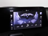 Suzuki e Vitara Style 61 kWh / Stoel + Stuurverwarming / 360° Camera / Navigatie /