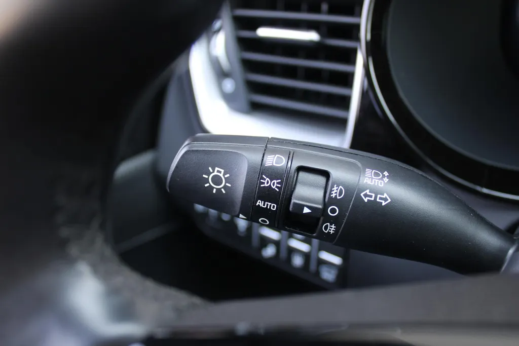 Kia XCeed 1.5 T-GDi DCT7 DynamicPlusLine | 18' LM | Keyless | Airco | Cruise | Navi | Camera | PDC |