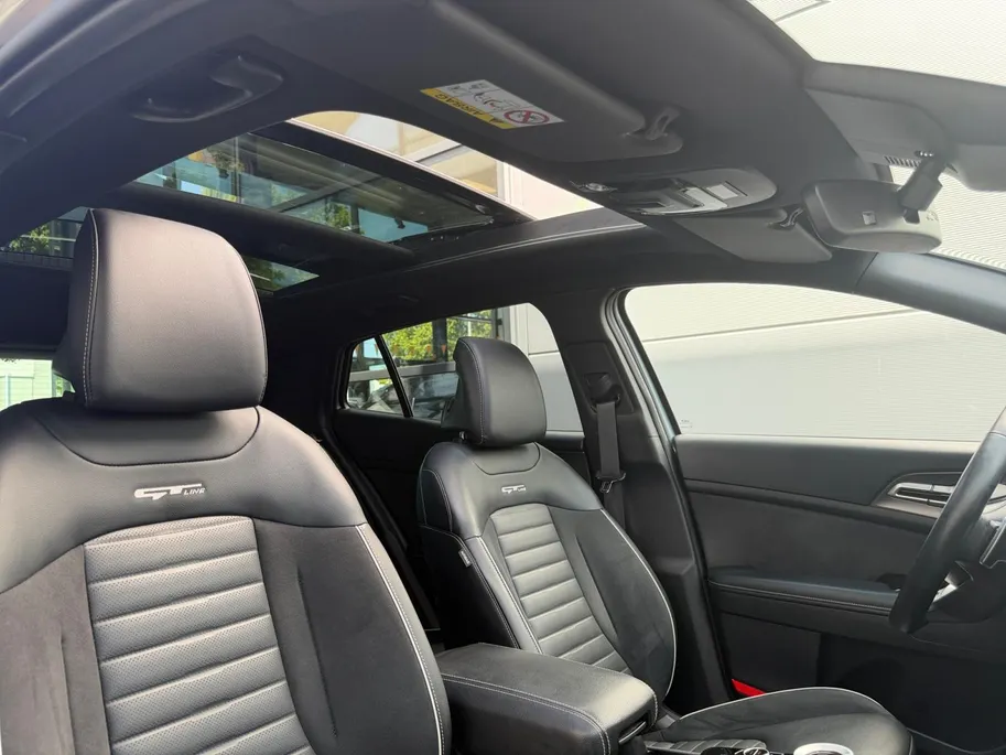 Kia Sportage 1.6 T-GDi Plug-in Hybrid AWD GT-PlusLine | Panoramadak | Meest complete uitvoering | 360 graden camera | Harman Kardon audio | Dealer onderhouden|