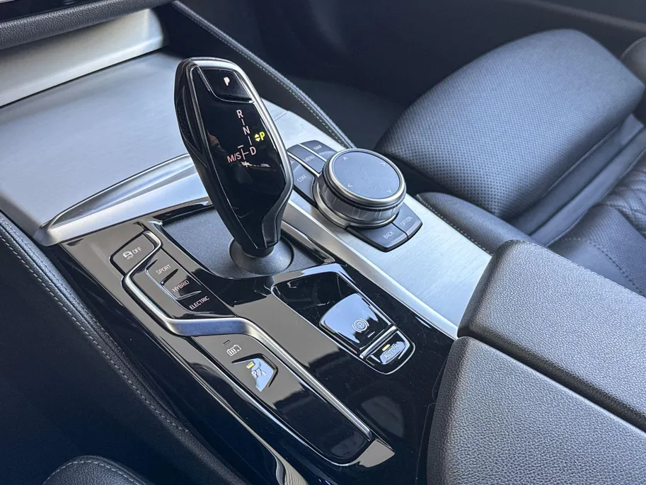 BMW 5 Serie Touring 530e xDrive Business Edition Plus