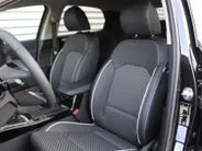 Kia XCeed 1.0 T-GDi DynamicPlusLine | Stuur-/stoelverwarming | Camera | Dodehoek detectie | Elektr. achterklep | 18' LM | Clima | Navi |