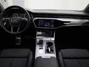 Audi A6 Avant 55 TFSIe 367pk quattro Pro Line S Competition · Panoramadak · Camera · Apple/Android Car Play · HEAD-UP Display · Dodehoeksensoren · Adaptive CC · Leder/Alcantara · EXTRA INRUILKORTING ·