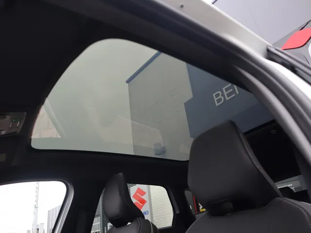 Mitsubishi Grandis 1.8 HEV Instyle Panodak | Harman Kardon | Leder