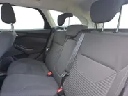 Ford Focus Wagon 1.0 Titanium | Goed onderhouden! | Apple Carplay/Android Auto | Cruise Control | Achteruitrijcamera | Climate Control | Parkeersensoren rondom | 12 maanden garantie! |