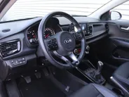 Kia Rio 1.0 TGDI ExecutiveLine | Trekhaak | Stuur-/stoelverwarming | Camera | Skai leer | 17' LM | Carplay | All seasons | Clima | Navi | Cruise |