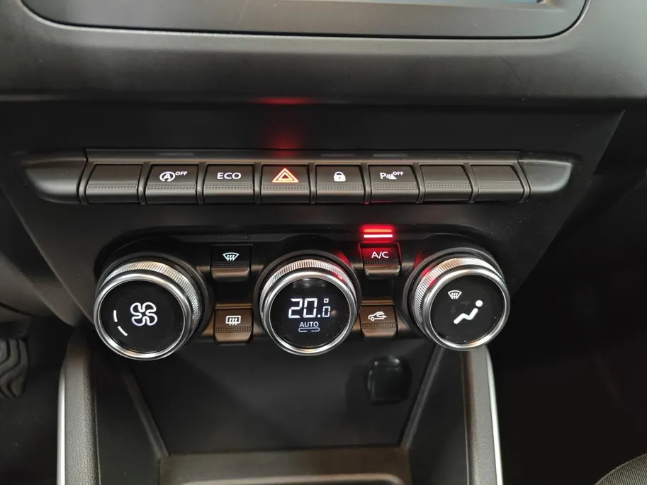 Dacia Duster 1.0 TCe Bi-Fuel Serie Limitee 15th Anniversary NAVI AIRCO CAMERA PARKEERSENSOREN CRUISE CONTROLE LM VELGEN HOGE INSTAP  ZEER MOOIE AUTO OP LPG 12 MAANDEN GARANTIE