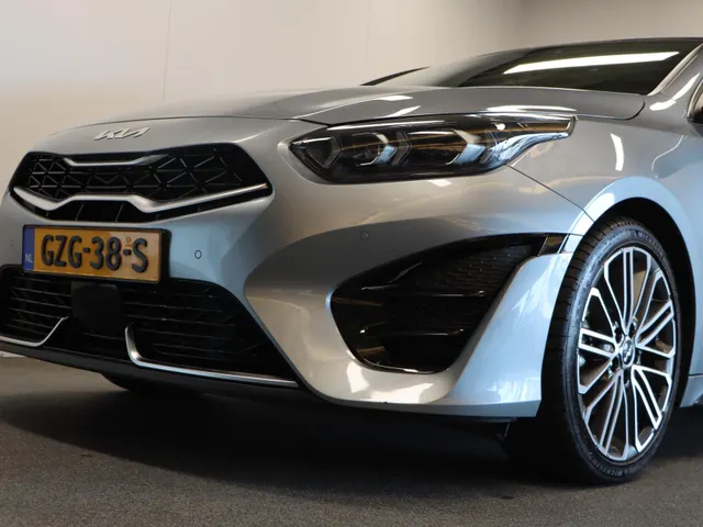 Kia ProCeed 1.5 T-GDi GT-PlusLine Afneembare trekhaak