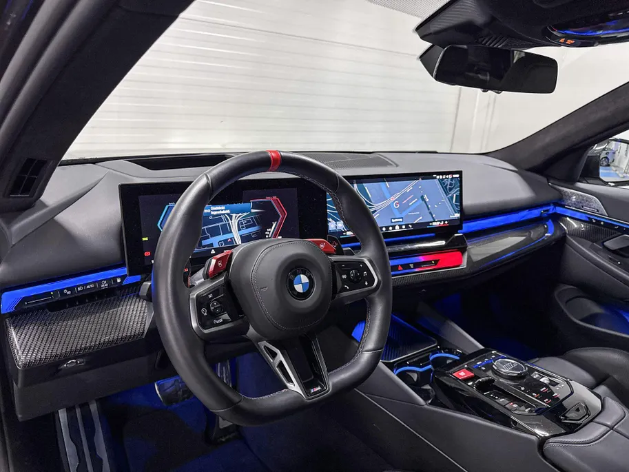 BMW M5 Sedan M5