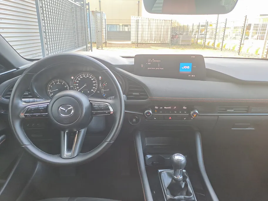 Mazda 3 2.0 e-SkyActiv-X M Hybrid 186 Nagisa | 18' LM | Navigatiesysteem full map | Cruise  | Camera  | Half Leer