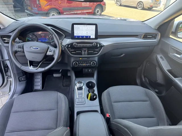 Ford Kuga 2.5 PHEV Titanium | Trekhaak