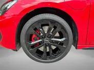 Audi A3 Sportback 45 TFSIe 272pk S-tronic S edition Competition · Panoramadak · Camera · Elek. Bestuurdersstoel · Apple/Android Car Play · Leder/ Alcantara · Zwart Optiek · 18'' Inch · Garantie t/m 10-12-2030 of 100.000km