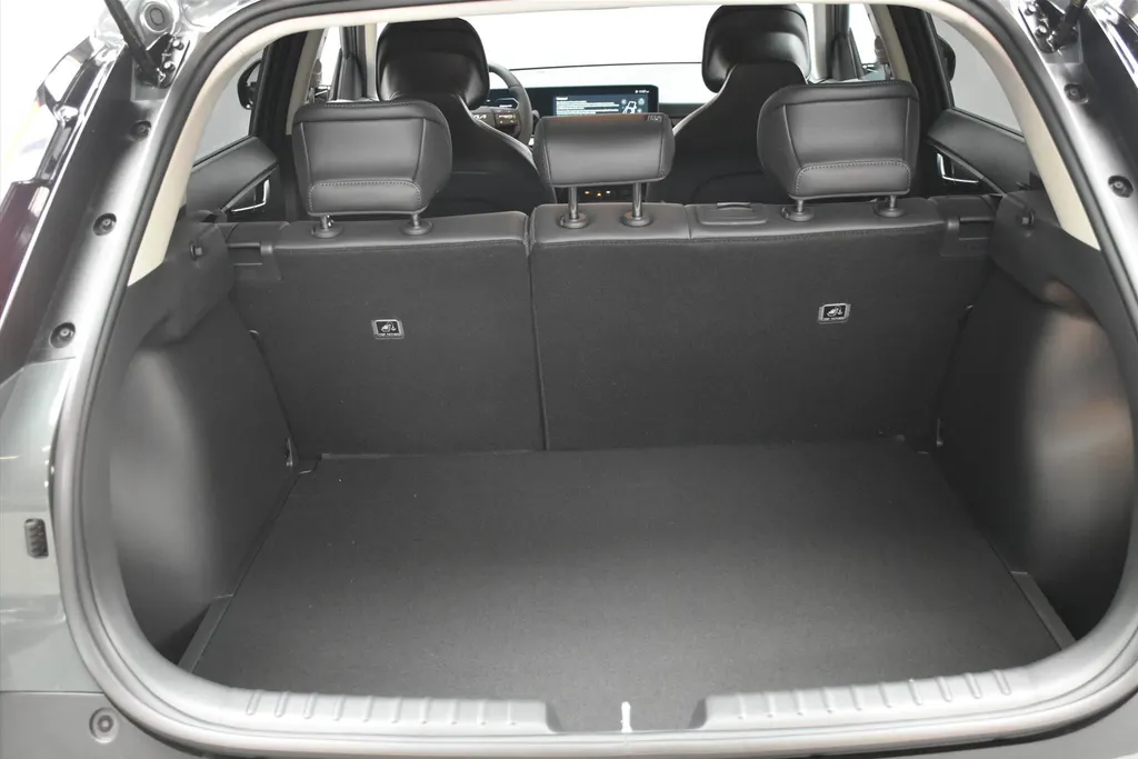 Kia Niro 1.6 GDi Hybrid 138pk DCT6 DynamicLine Direct leverbaar!
