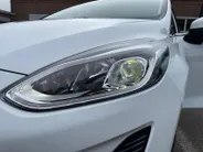 Ford Fiesta 1.0 EcoBoost Titanium | 1e Eigenaar | NL-Auto | Apple Carplay / Android Auto | Climate Control | parkeersensoren | Cruise Control | Lichtmetalen velgen
