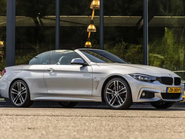 BMW 4 Serie Cabrio 440i High Executive | Head Up Display | Apple Carplay