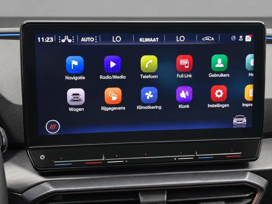 CUPRA Leon 1.5 eTSI 150pk DSG Business Edition · Camera · Apple/Android Car Play · Stoel-& Stuurverwarming · Navigatie · 18'' Inch · Garantie t/m 30-11-2027 of 100.000km