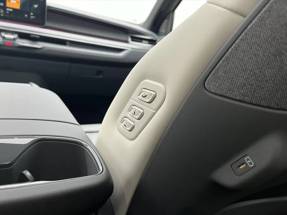 Kia EV9 99,8kWh 384pk AWD Dual Motor GT-Line