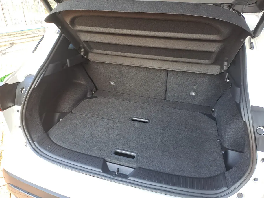 Nissan QASHQAI 1.3 MHEV Tekna Plus | Leer | Voorstoelen verwarmd | 360 Camera | Navigatie | 20'' LM | Stoel Massage | Luxe Lederen Bekleding | Dode Hoek Detectie | Apple Carplay/Android Auto