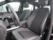 Mercedes-Benz EQA 250 Business Solution Luxury 67 kWh l Keyless l Achteruitrijcamera l Stoelverwarming l Ambiente lichtpakket
